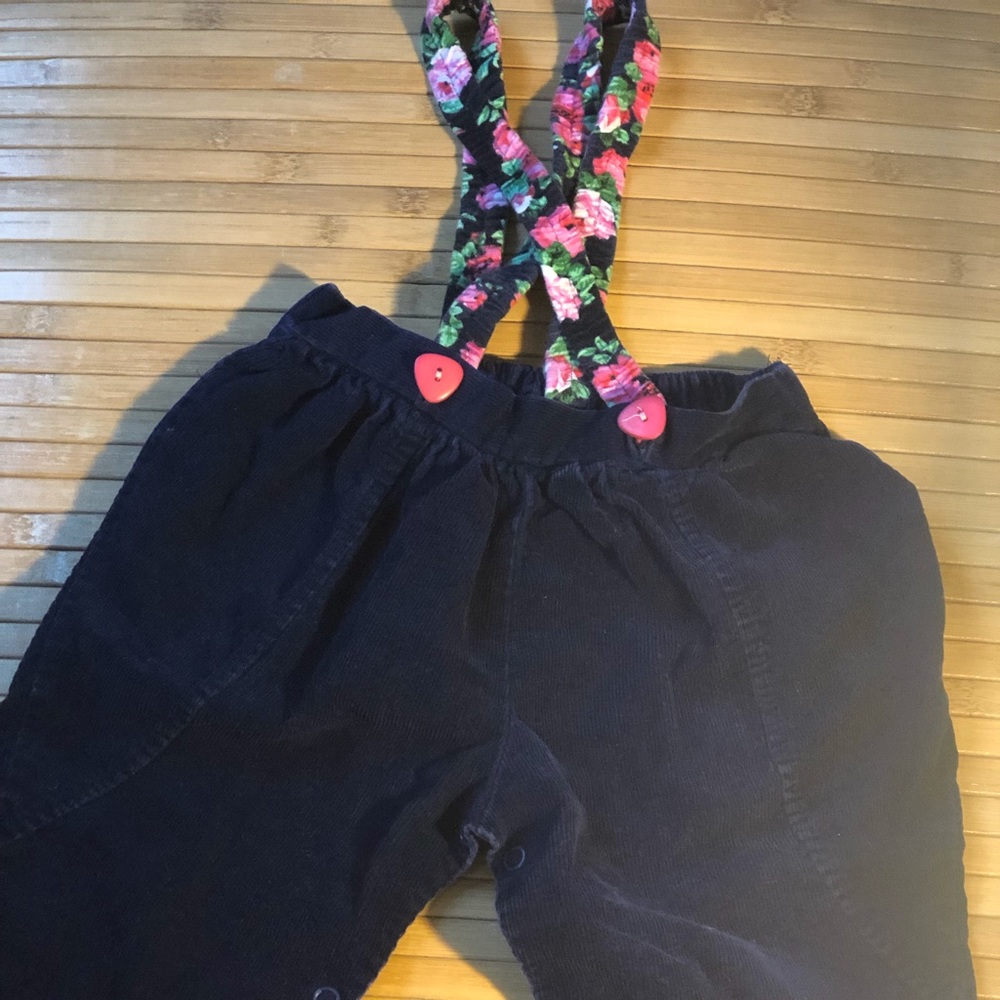 Corduroy floral suspender pants